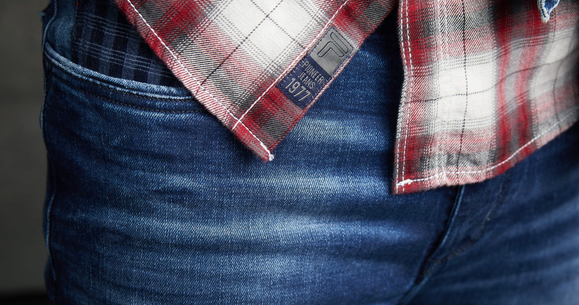 détail chemise et jean Pioneer Homme de la collection automne hiver 2019